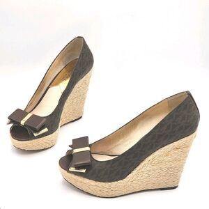 Michael Kors Meg Brown Monogram Canvas Bow Wedge Platform Peep Toe Shoes 7.5 M